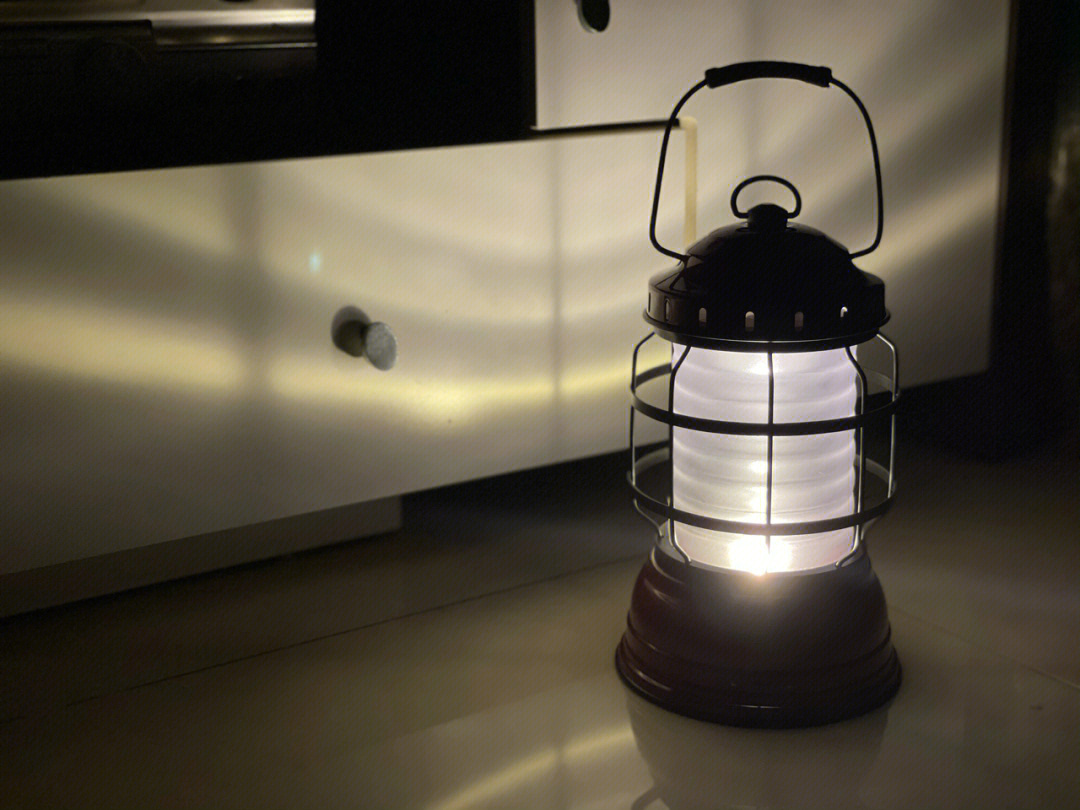 照明商店_照明商店电影在线观看_照明商店电影简介