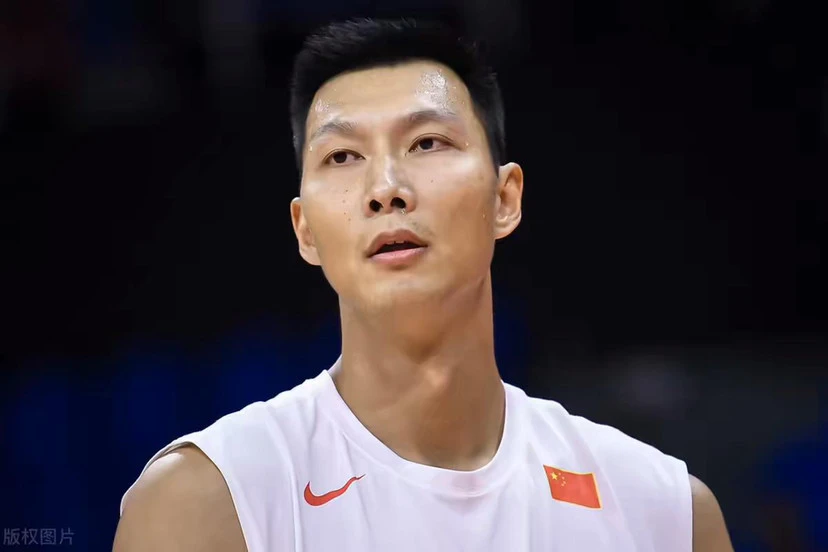 易建联个人资料简介_易建联_易建联老婆