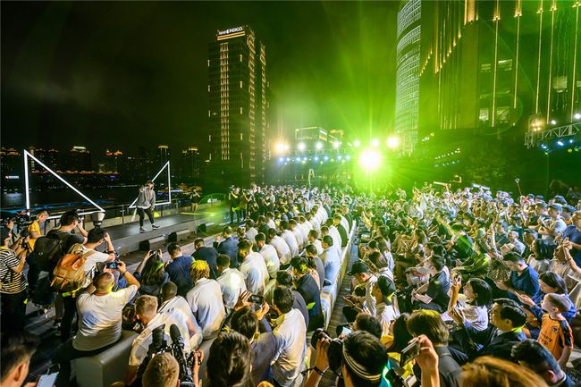 浪潮信息八路服务器创最高性能_浪潮信息股票_浪潮信息