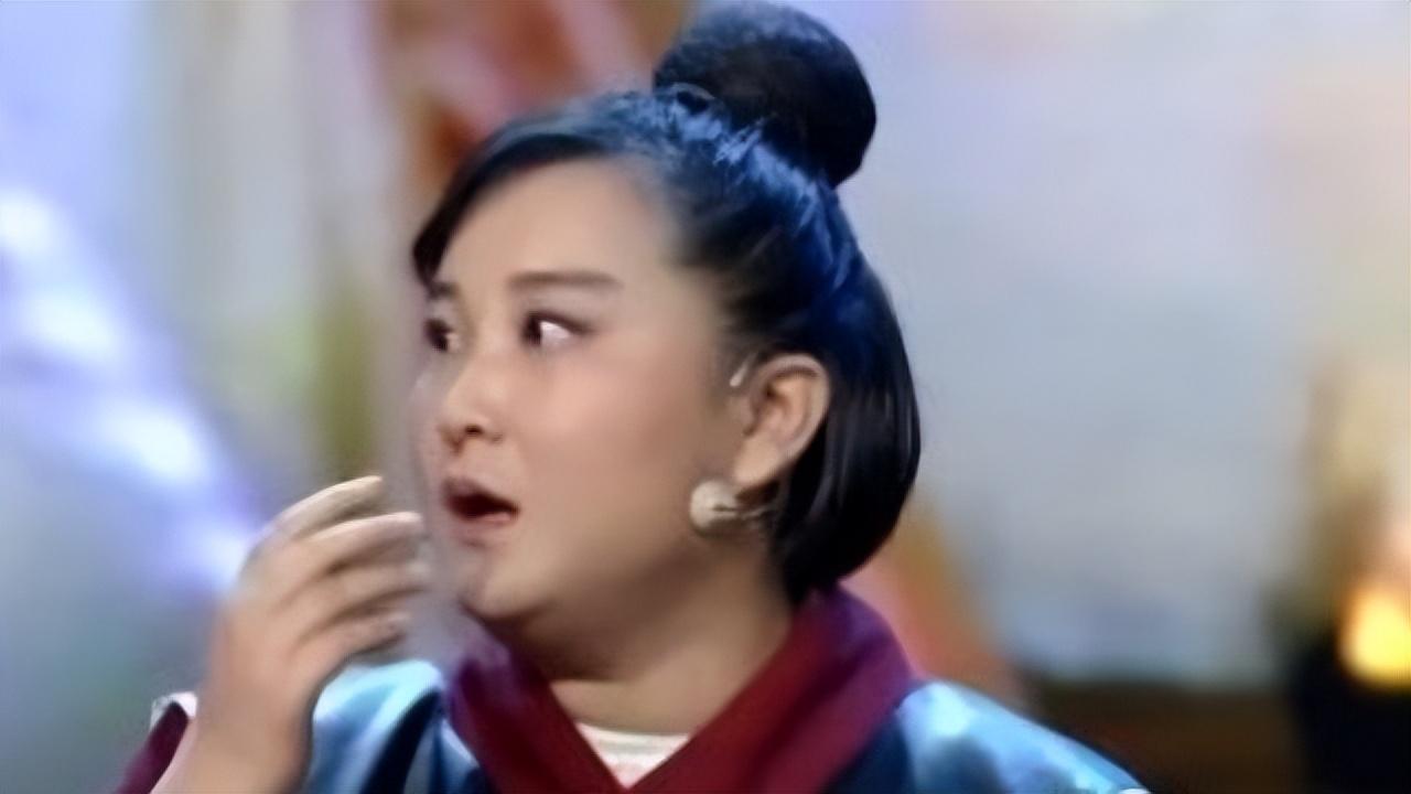 贾玲_贾玲春晚_贾玲是姜昆的私生女