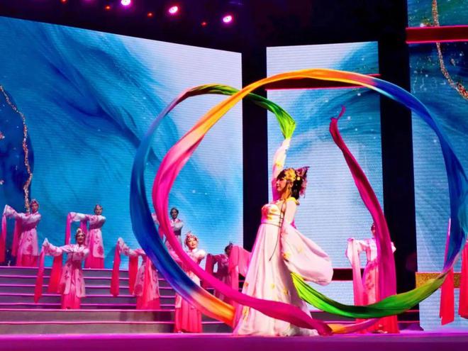 春晚网络直播平台_春晚网络直播在哪看_网络春晚